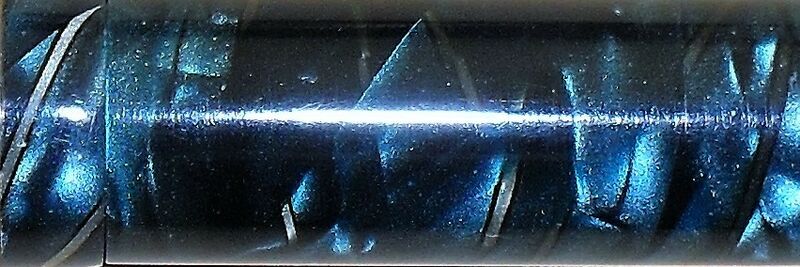 File:Tipologia celluloide marmo tratteggiato blu astura.jpg