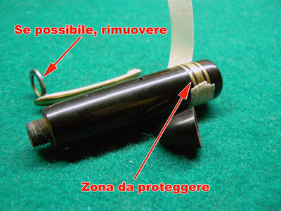 Fig. 19 - "Adler" - Lucidatura: protezione del cappuccio