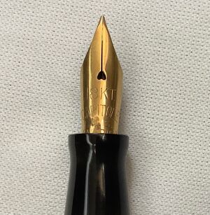 AikinLambert-Capitole-MarbledBrown-Fr-Nib.jpg